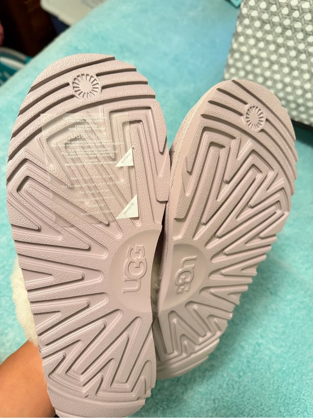 UGG Kids Cozy Glitter Slipper